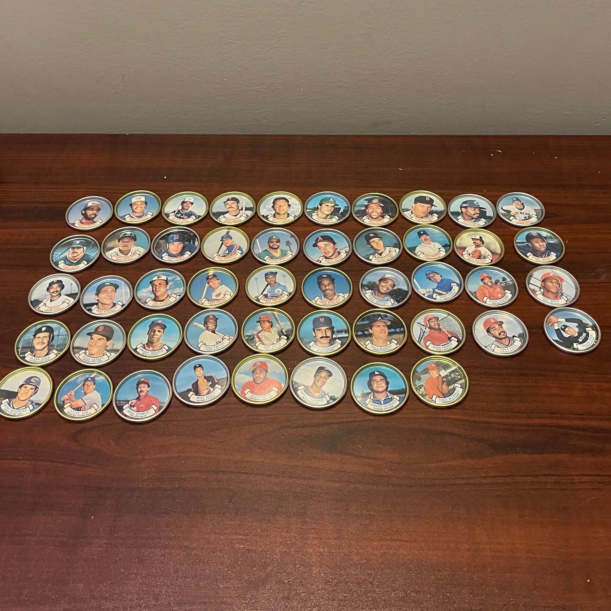 Complete set of 48 Topps Baseball Coins 1987