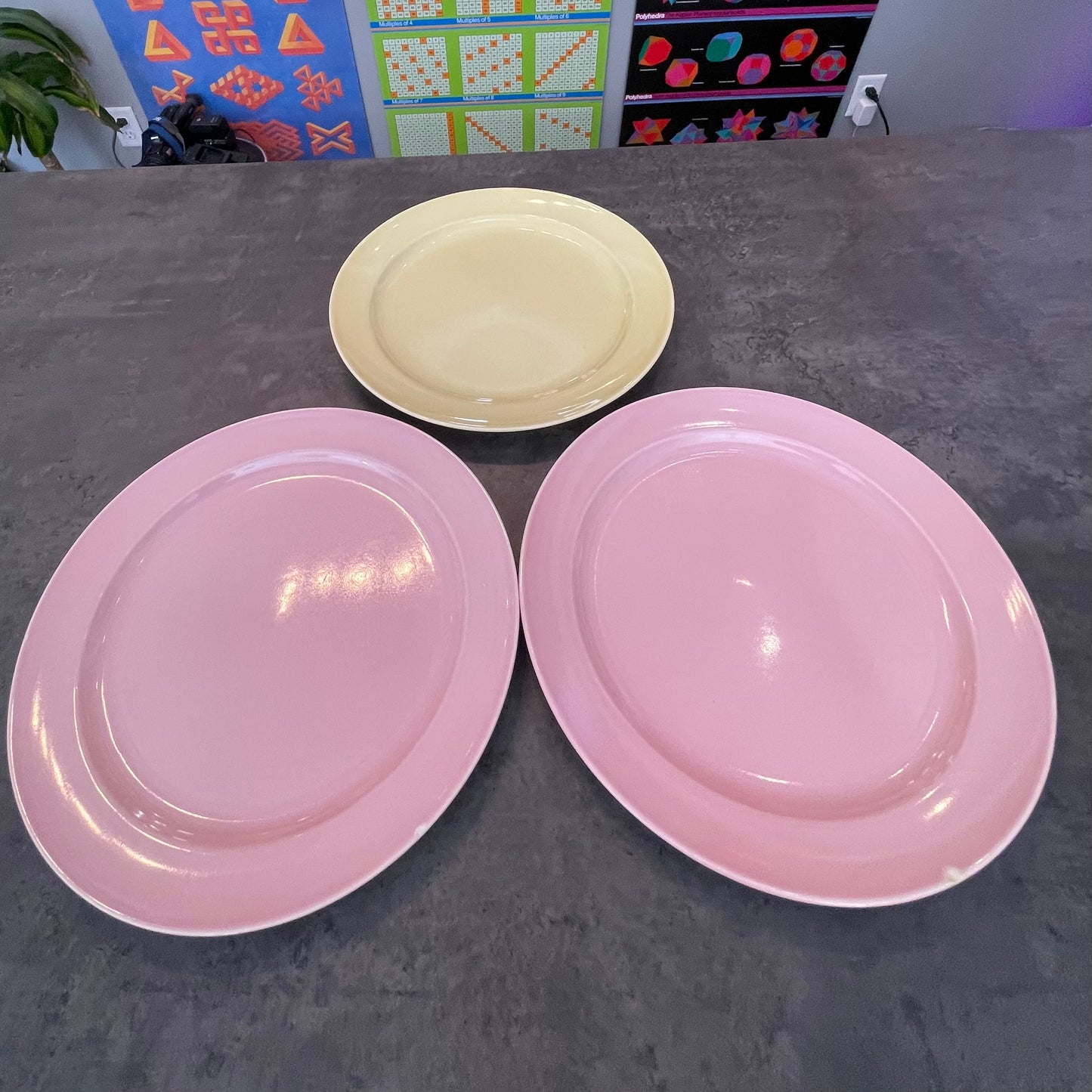Set of 3 Lu-Ray Pastel Plates