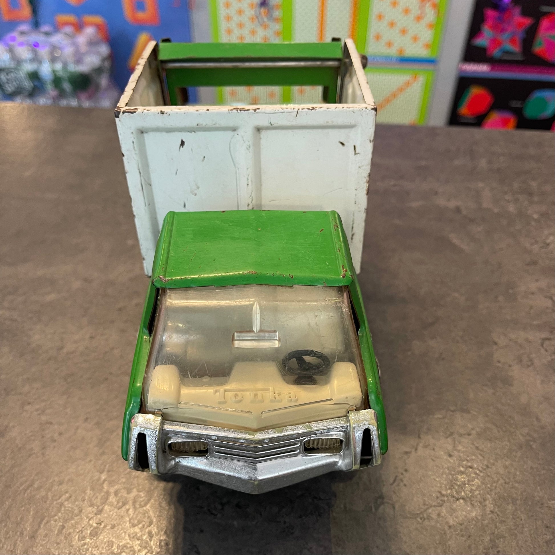 Tonka Litterbug Garage Truck