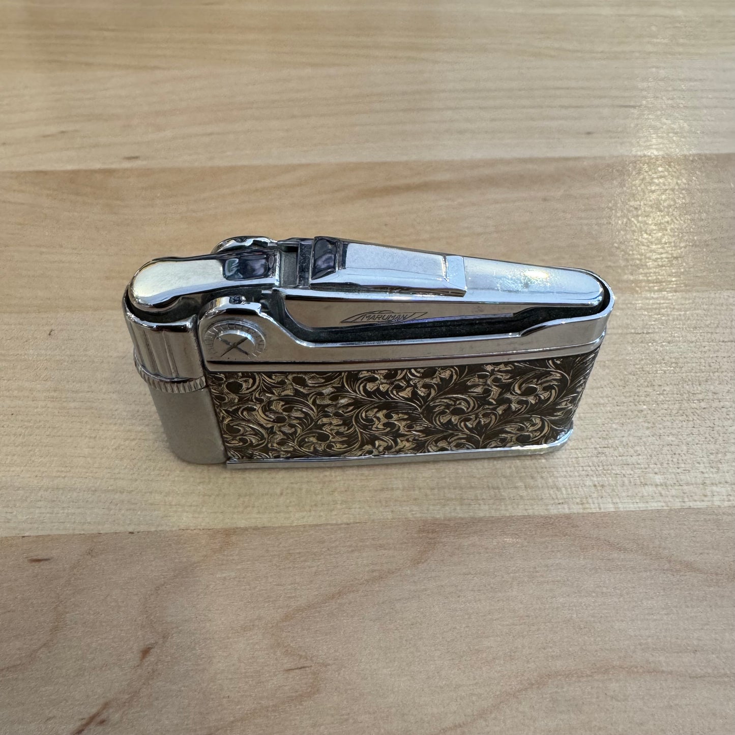 Maruman Gas Lighter Made in Japan (Untested)