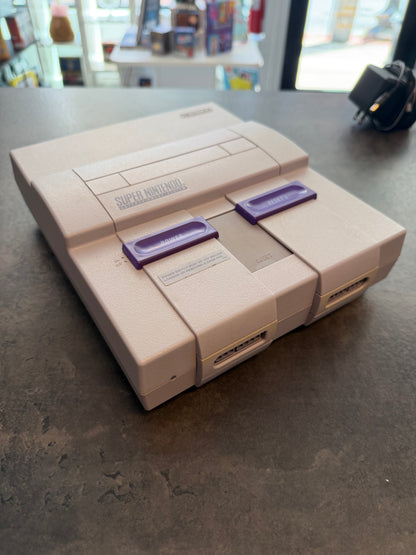 Super Nintendo Entertainment System SNES