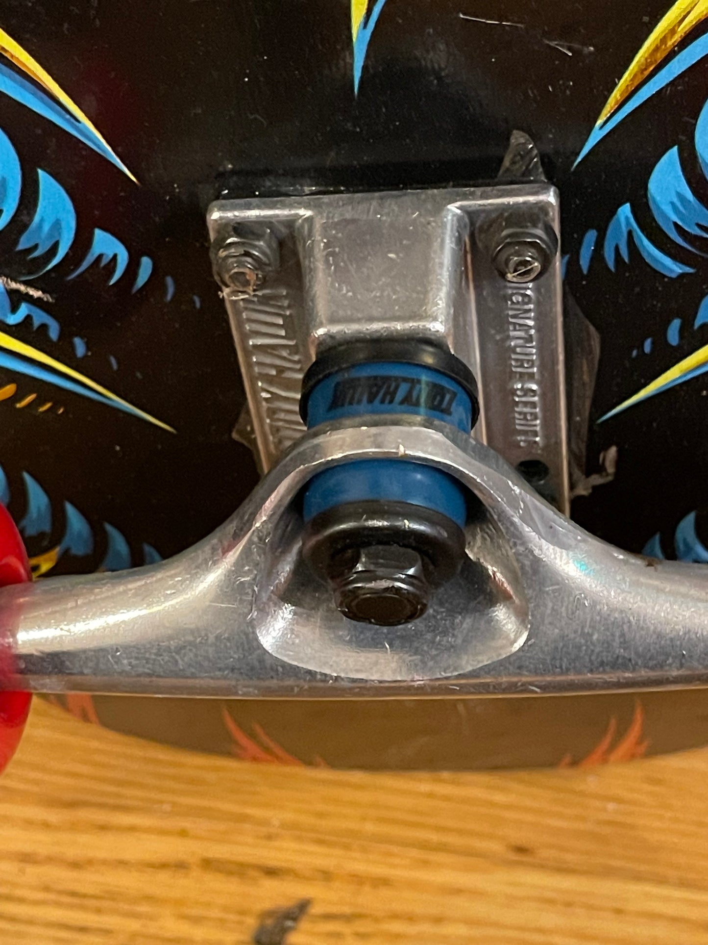 Tony Hawk Crest Hawk Skateboard