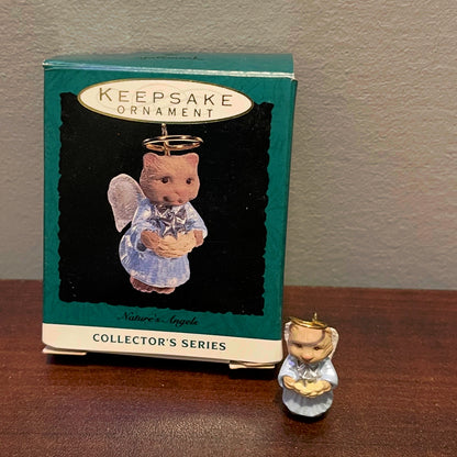 Hallmark 1993 Nature's Angels Micro Ornament