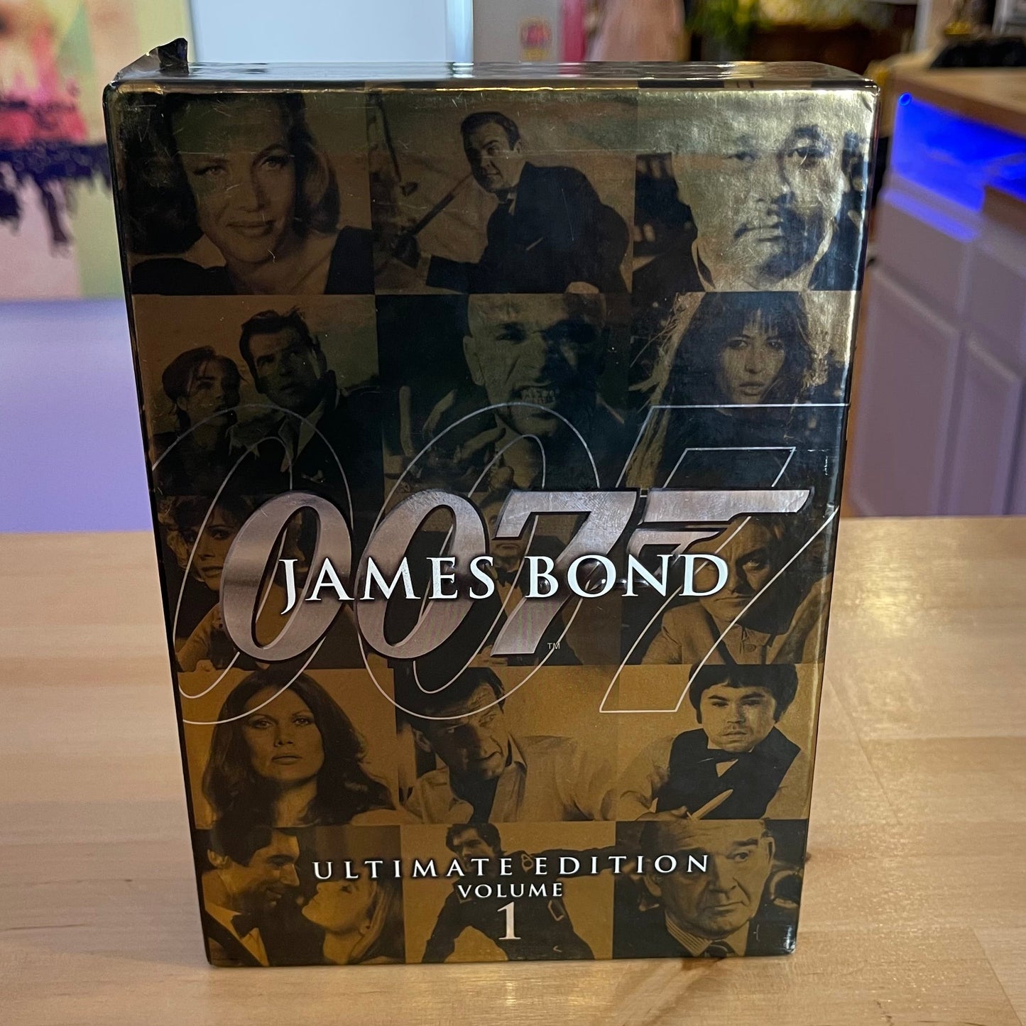 James Bond DVD Set Volume 1