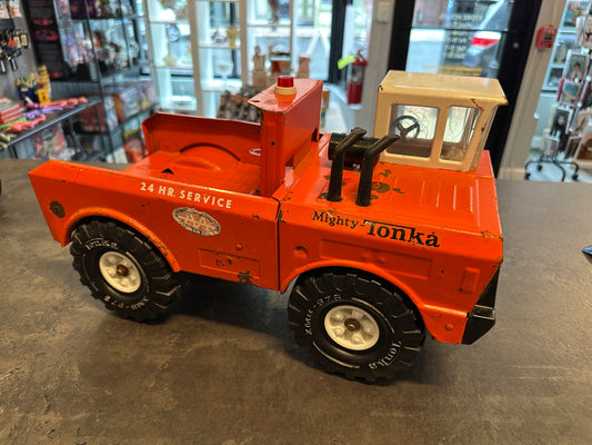 Tonka Rescue Vehicle Tow Truck Base
