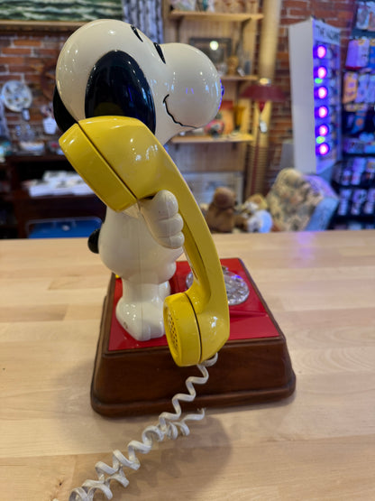 1976 Snoopy and Woodstock Rotary Phone