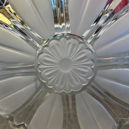 Vintage Celebrations By MIKASA 14" Round Glass Platter - Venetian Flair