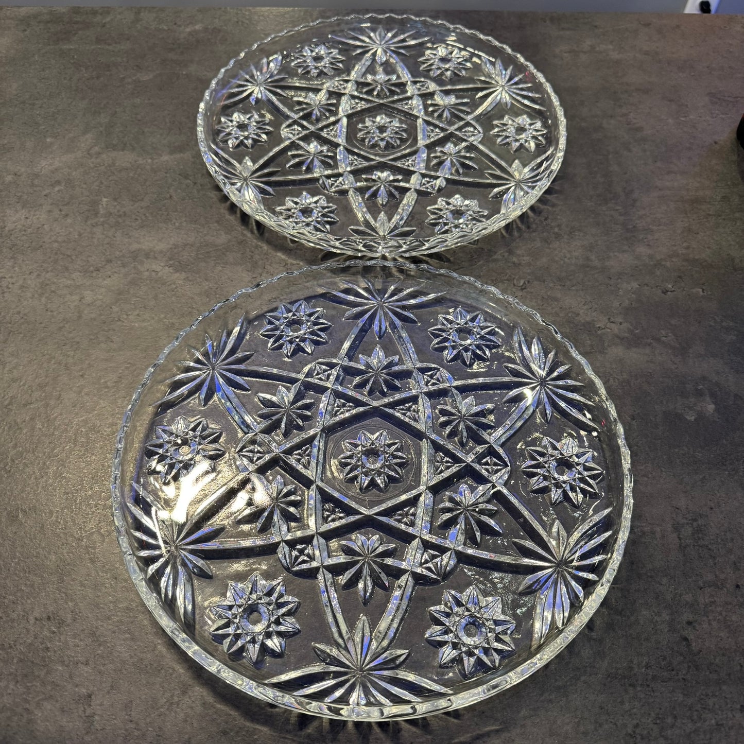 Set of 2 Anchor Hocking Early American Press Cut Glass 11" Serving Platter