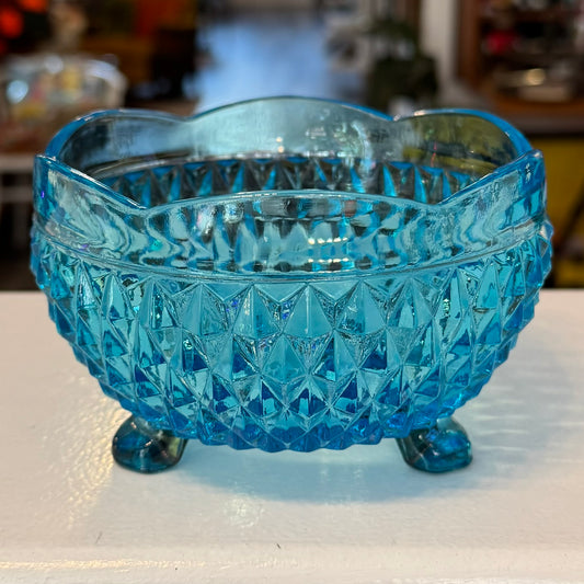 1980s Indiana Glass Tiara Diamond Point Blue 3 Footed Scalloped Bowl