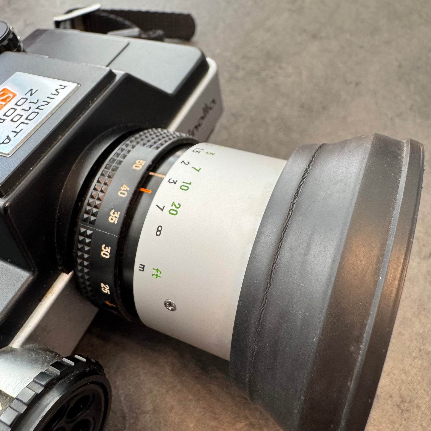 Minolta 110 Zoom SLR Film Camera (Working)