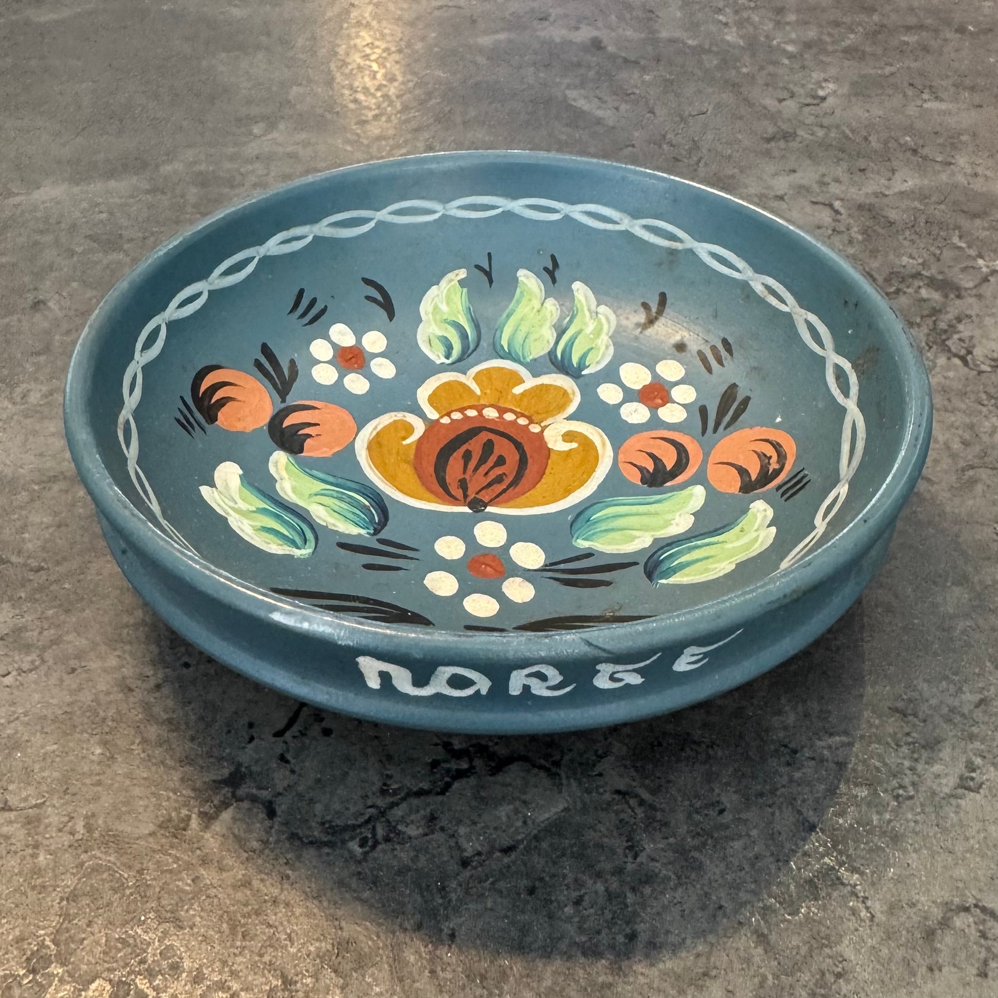 Hand Painted Norwegian Bowl 4.5"