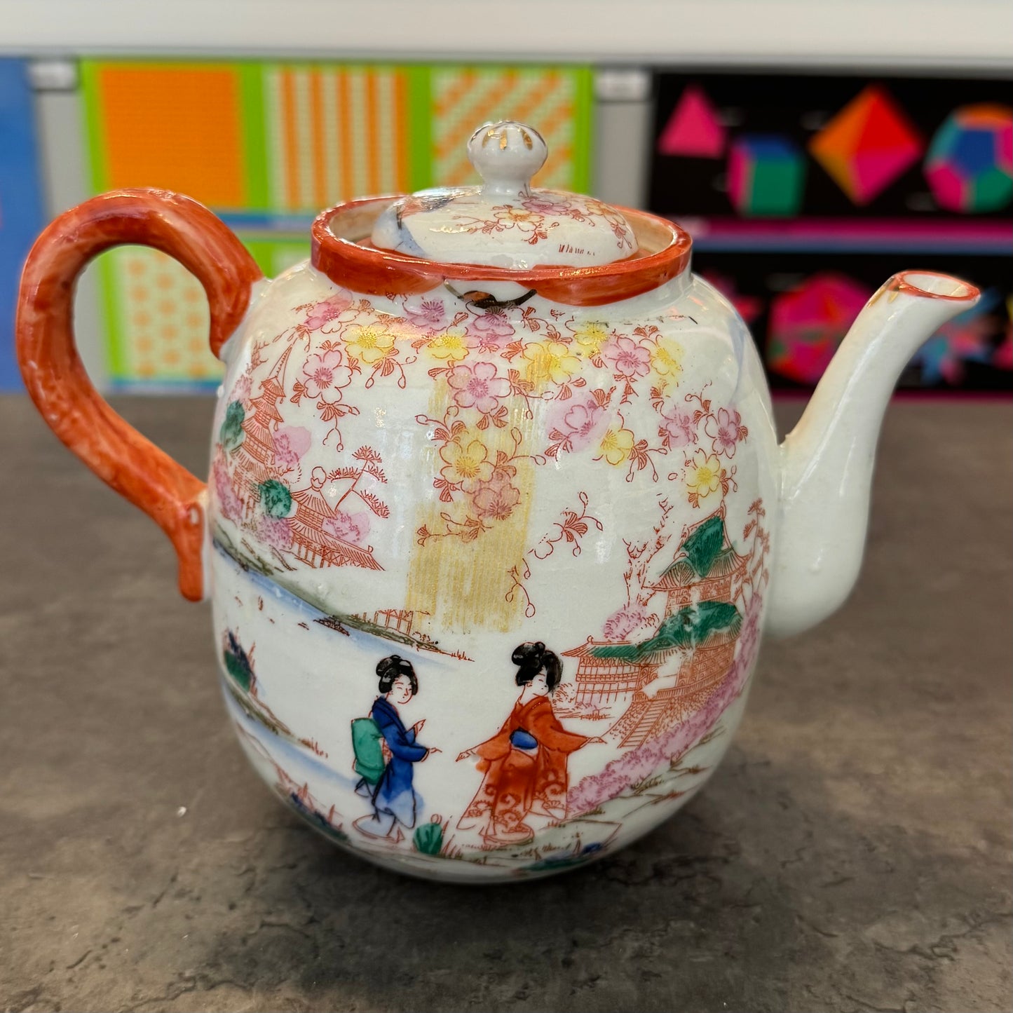 Japanese Geisha Hand Painted Porcelain Tea Pot