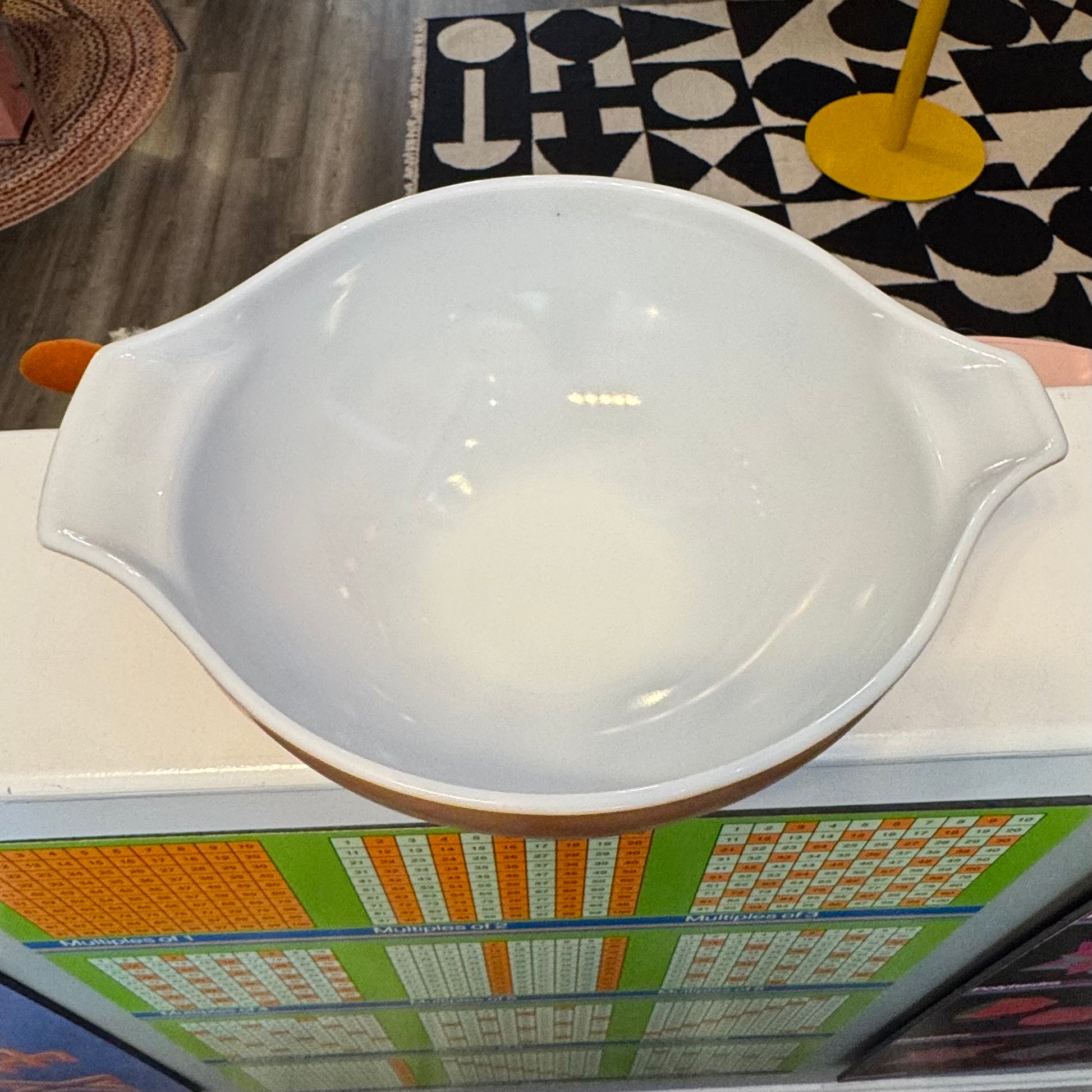 Pyrex Early American Cinderella Mixing Bowl