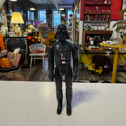 Star Wars Darth Vader Action Figure (1978 Kenner — Original Black Armor)