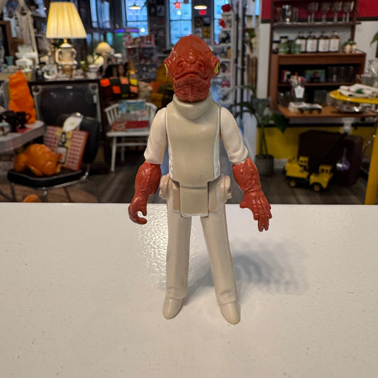 Star Wars Admiral Ackbar Action Figure (1983 Kenner — Return of the Jedi)