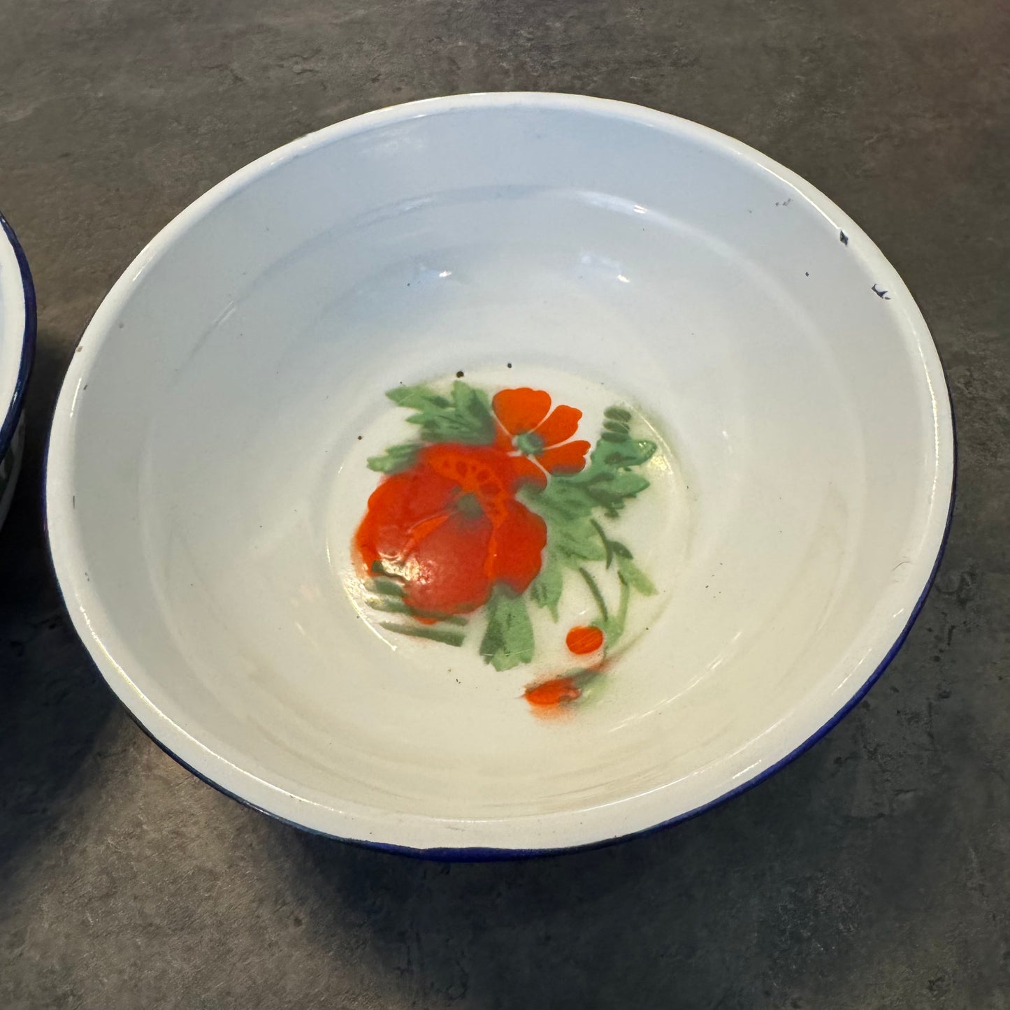 Set of 3 Enamelware Bowls with Floral Design