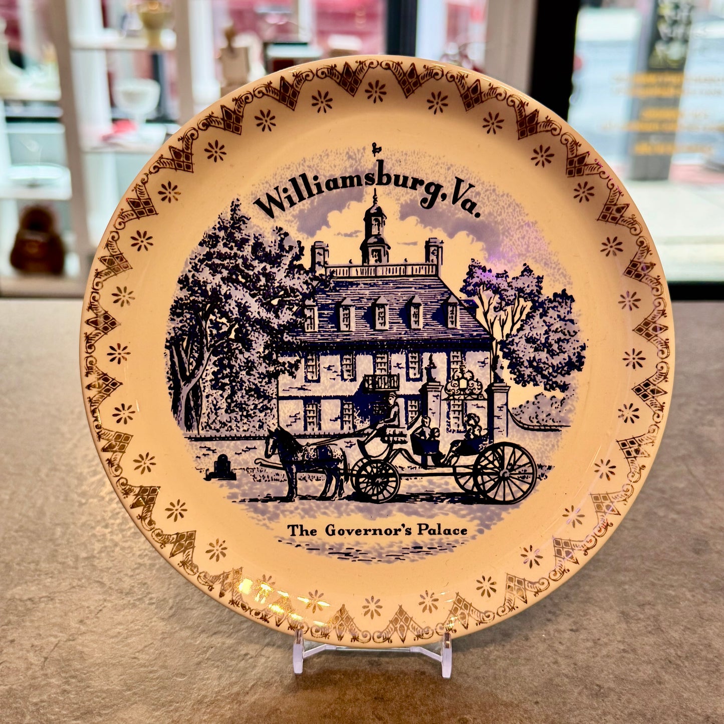 Souvenir Plate 7" Williamsburg, VA The Governor's Palace