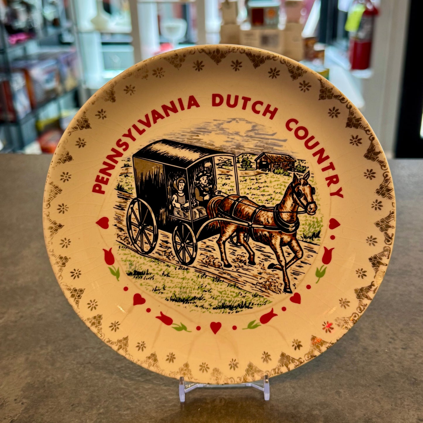 Souvenir Plate 7" Pennsylvania Dutch Country Tulips and Hearts