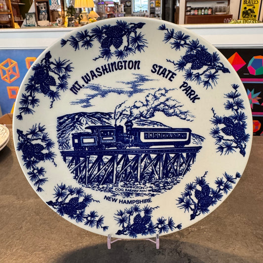 Souvenir Plate 7" Mt Washington St Park, NH Cog Railway