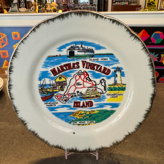 Souvenir Plate 7" Martha's Vineyard Island, MA