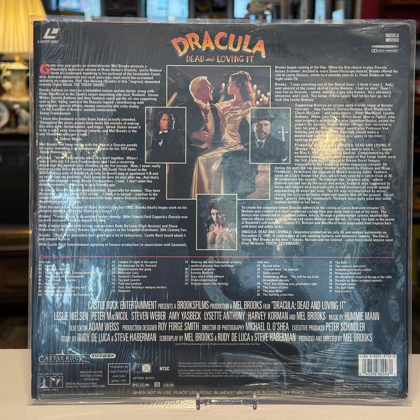 Dracula: Dead and Loving It Deluxe Widescreen Presentation LaserDisc