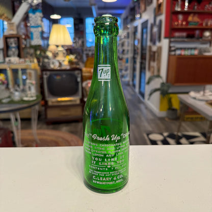 Vintage 7-Up 7oz Glass Bottle – C. Leary & Co. Newburyport, MA – No Chips