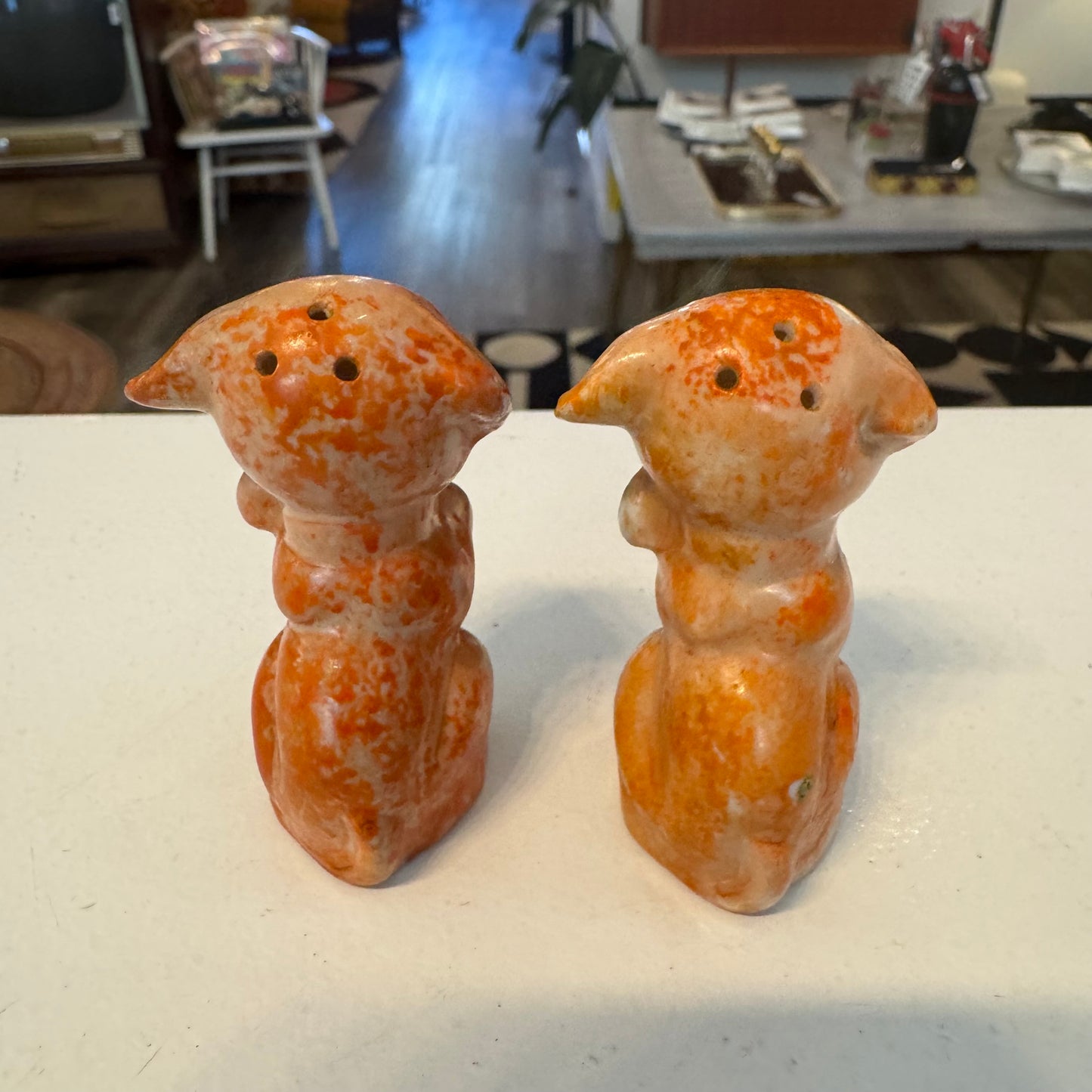 Vintage Puppy Dogs with Green Bows Salt and Pepper Shakers Japan