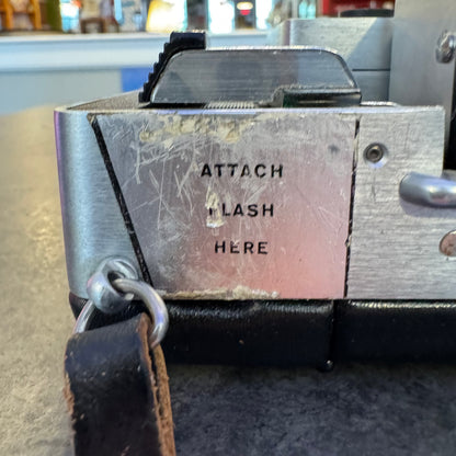 Vintage Polaroid Land Camera Model Automatic 250 – Working