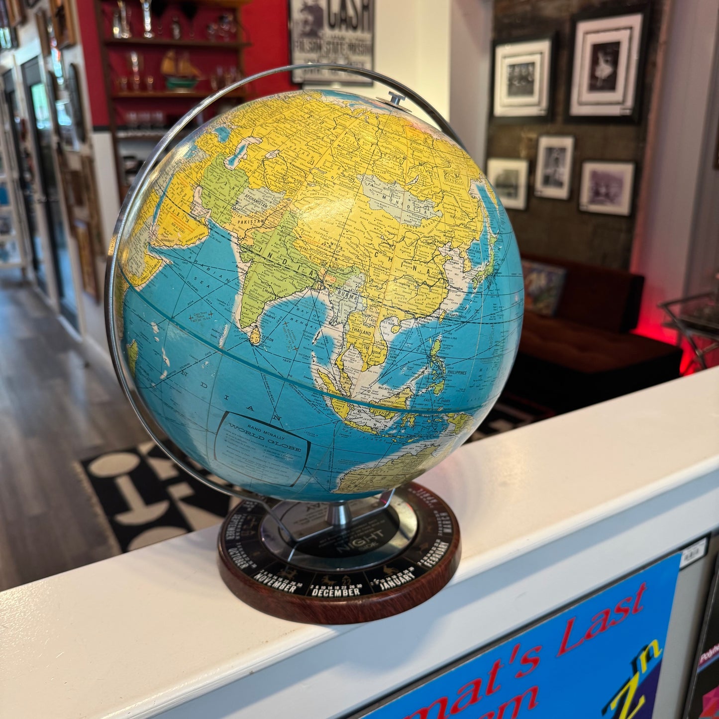Vintage 1950/60s Rand McNally "World Clock" Desktop Globe