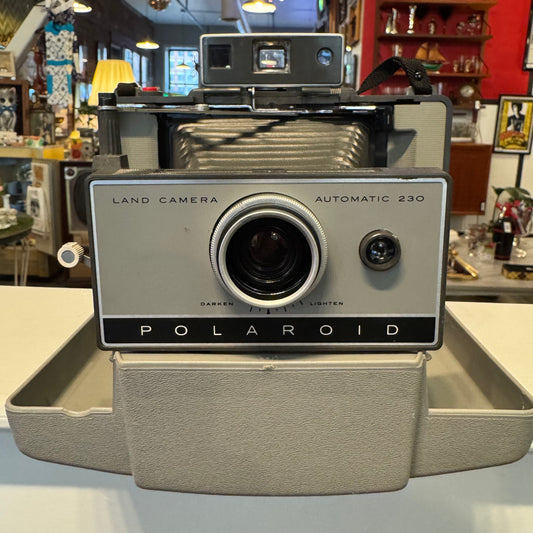 Polaroid Automatic 230 Land Camera – Working & Near-Mint