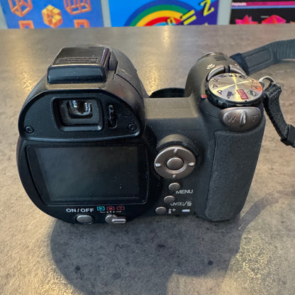 Konica Minolta Dimage Z5 w/ 2GB Memory Card Working