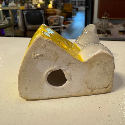 Ceramic Mouse with Cheese Bank