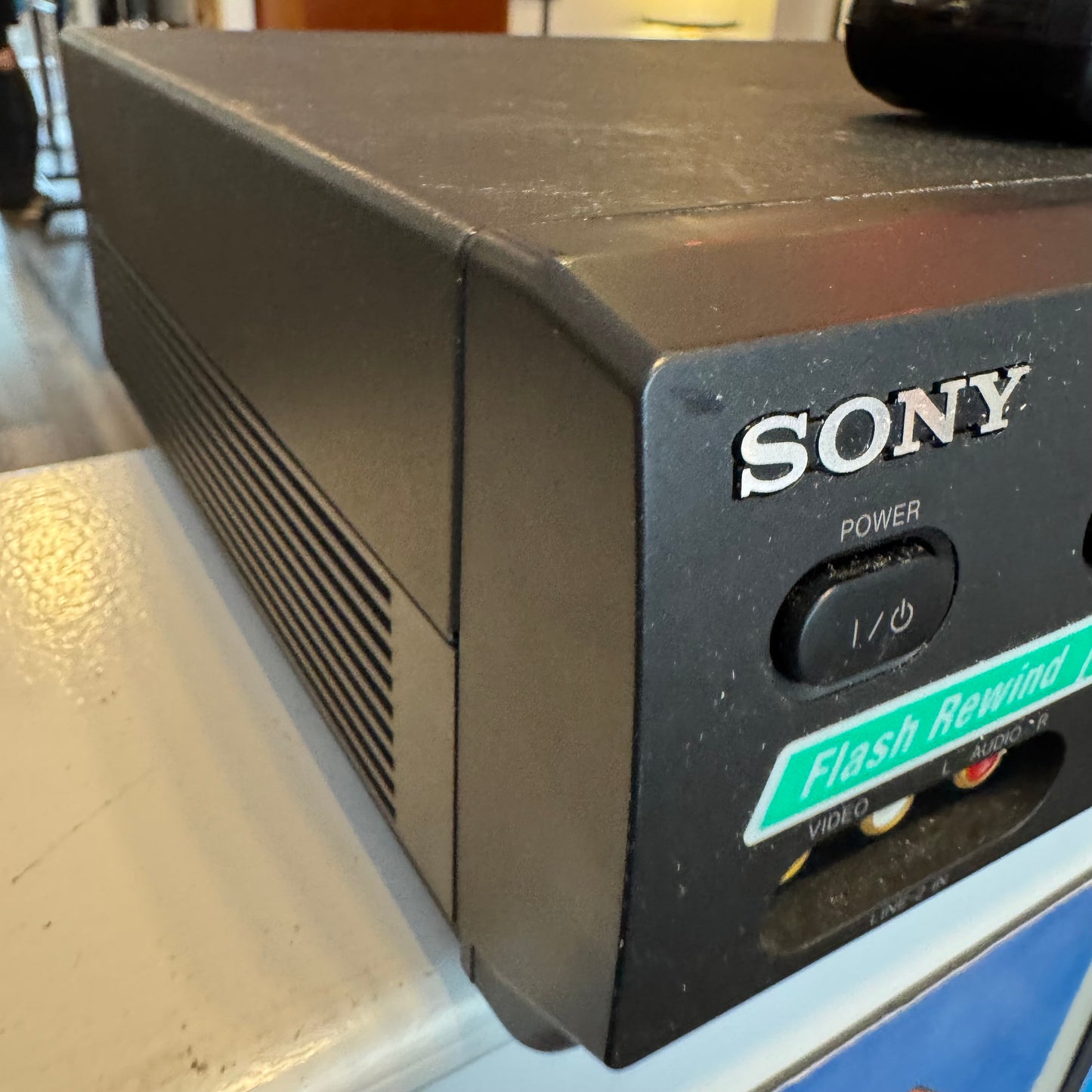 Sony Model SLV-N500 VCR w/Remote Working