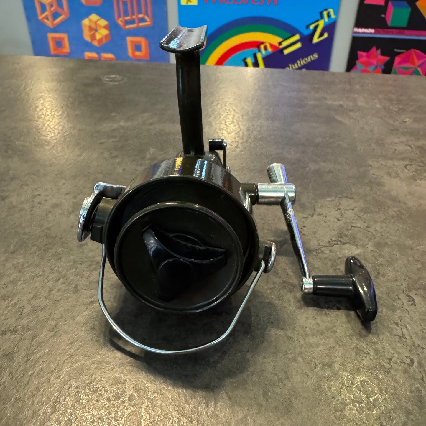 Vintage Shakespeare 2105 Spinning Fishing Reel