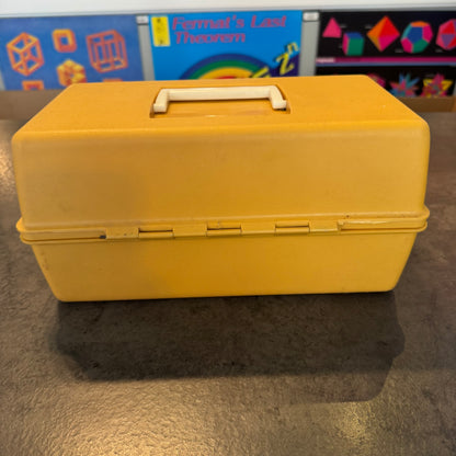 Vintage Adventurer Tackle Box Model 1299-77