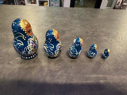 5 Piece Nesting Dolls Blue