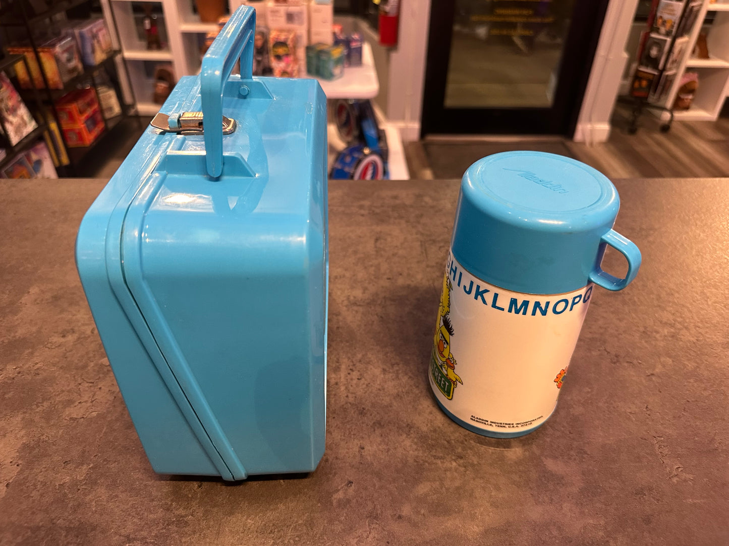 Vintage Sesame Street Lunchbox - Complete