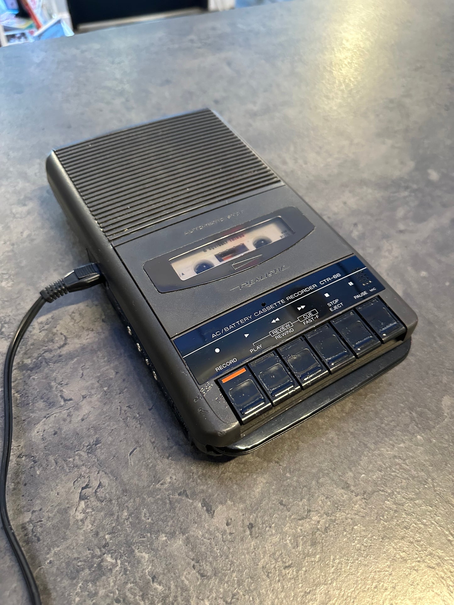 Realistic Radio Shack Old School Cassette Recorder