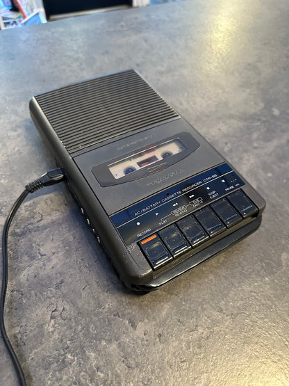 Realistic Radio Shack Old School Cassette Recorder