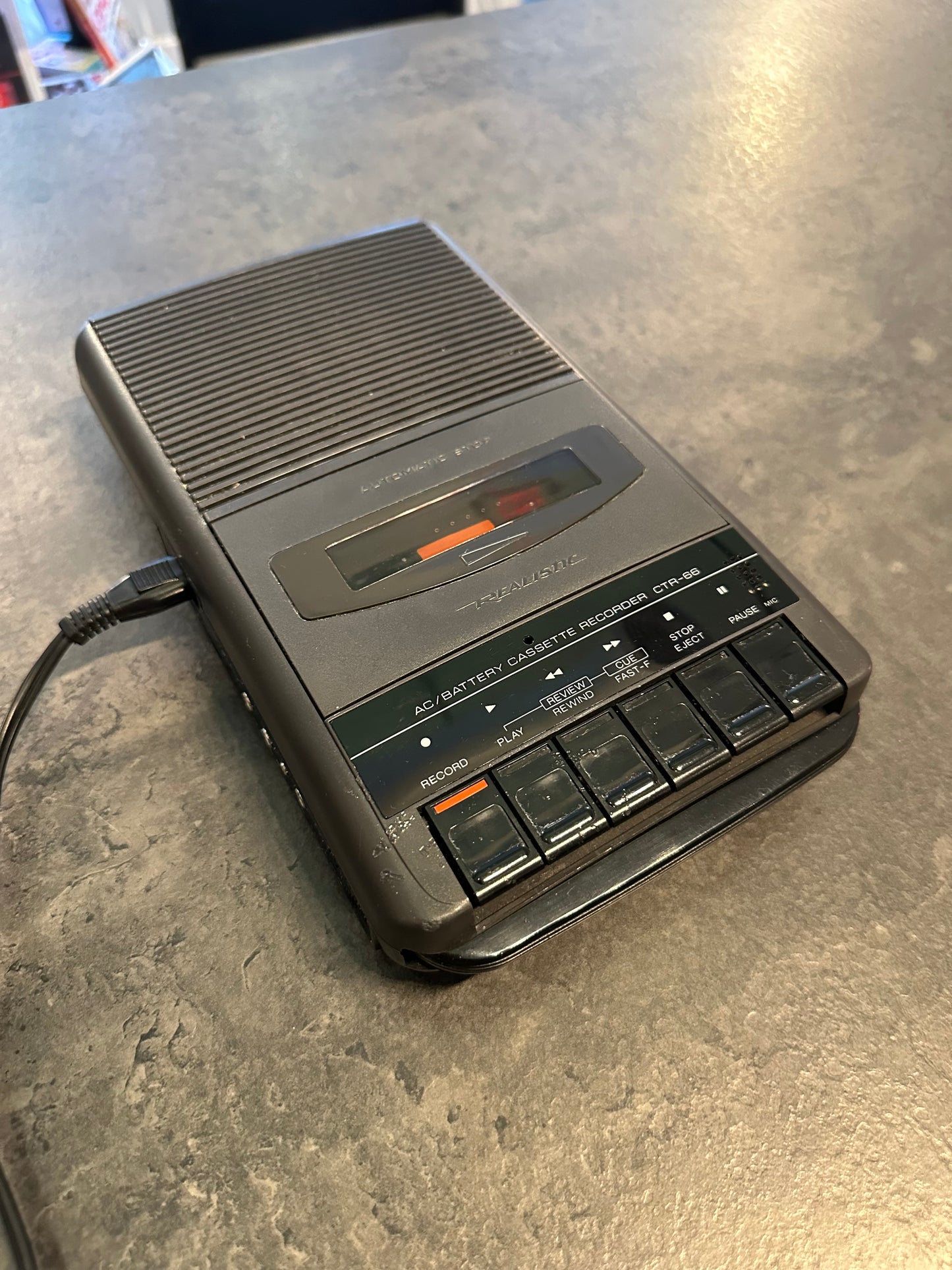 Realistic Radio Shack Old School Cassette Recorder