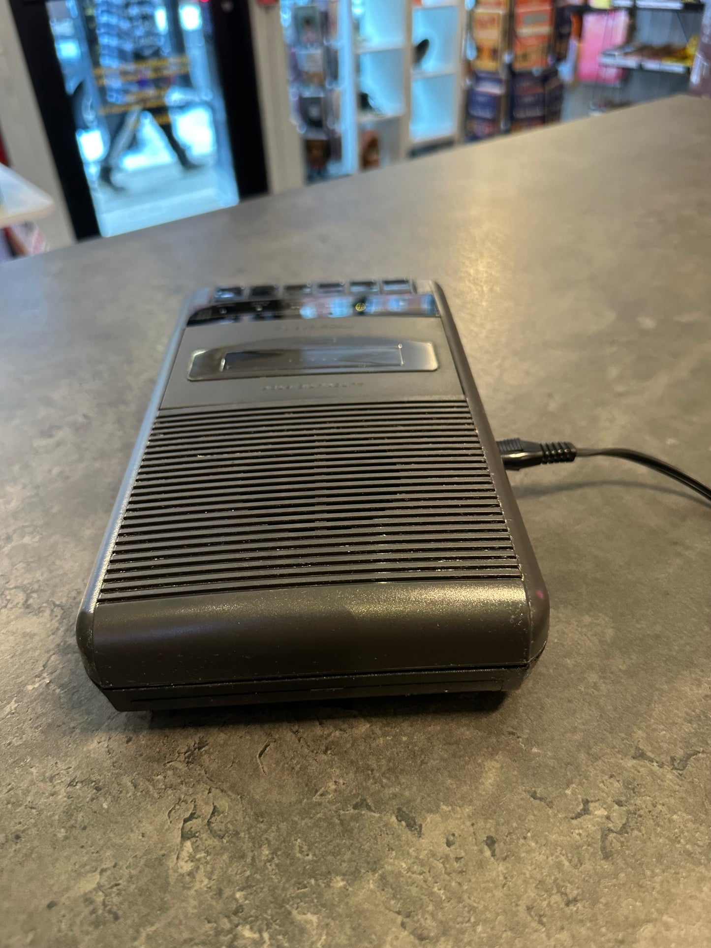 Realistic Radio Shack Old School Cassette Recorder
